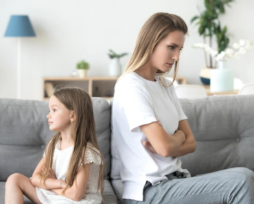Stepmom Outsider Syndrome: How to Overcome It